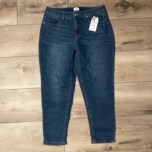 NWT Time and Tru Women's Mom Jeans in Dark Blue